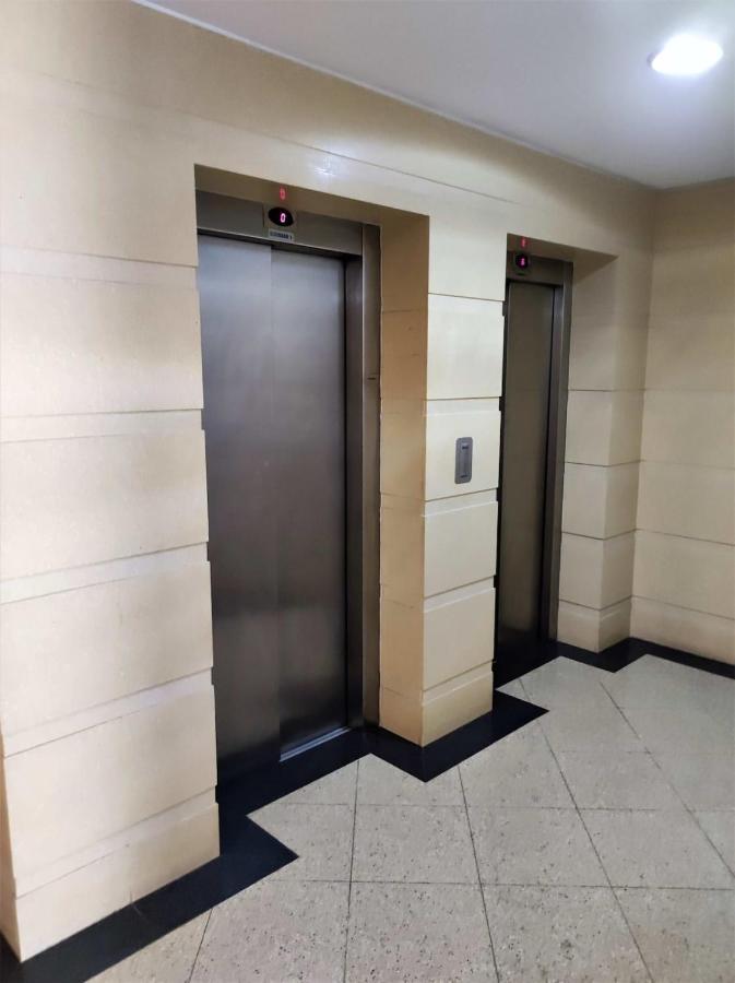 Algarve Modern T1 Apartment With Balcony In アルブフェイラ エクステリア 写真